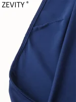 robe bleu en soie légère