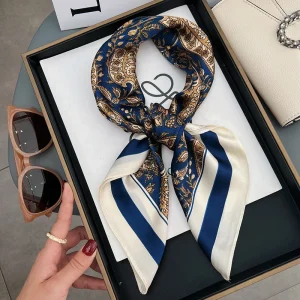 foulard en soie chic