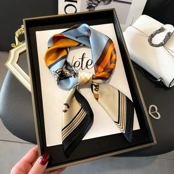 foulard en soie élégant