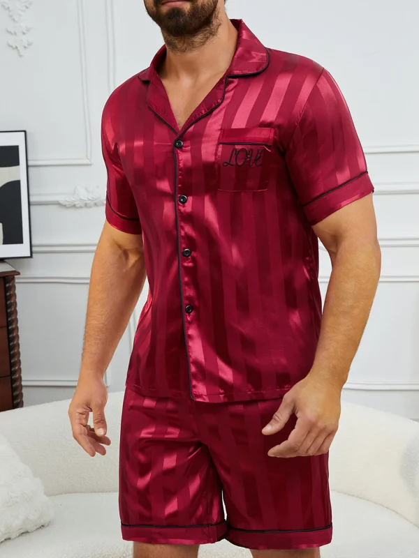 pyjama en soie élégant
